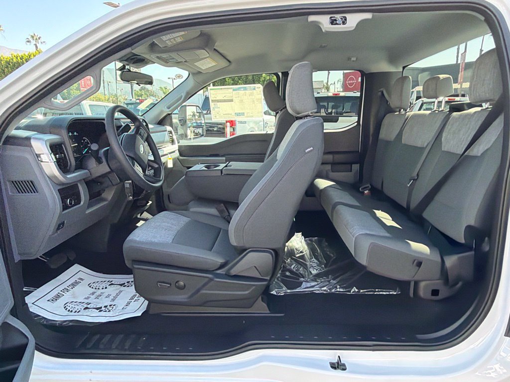 New 2026 Ford F350 XLT RWD image 19