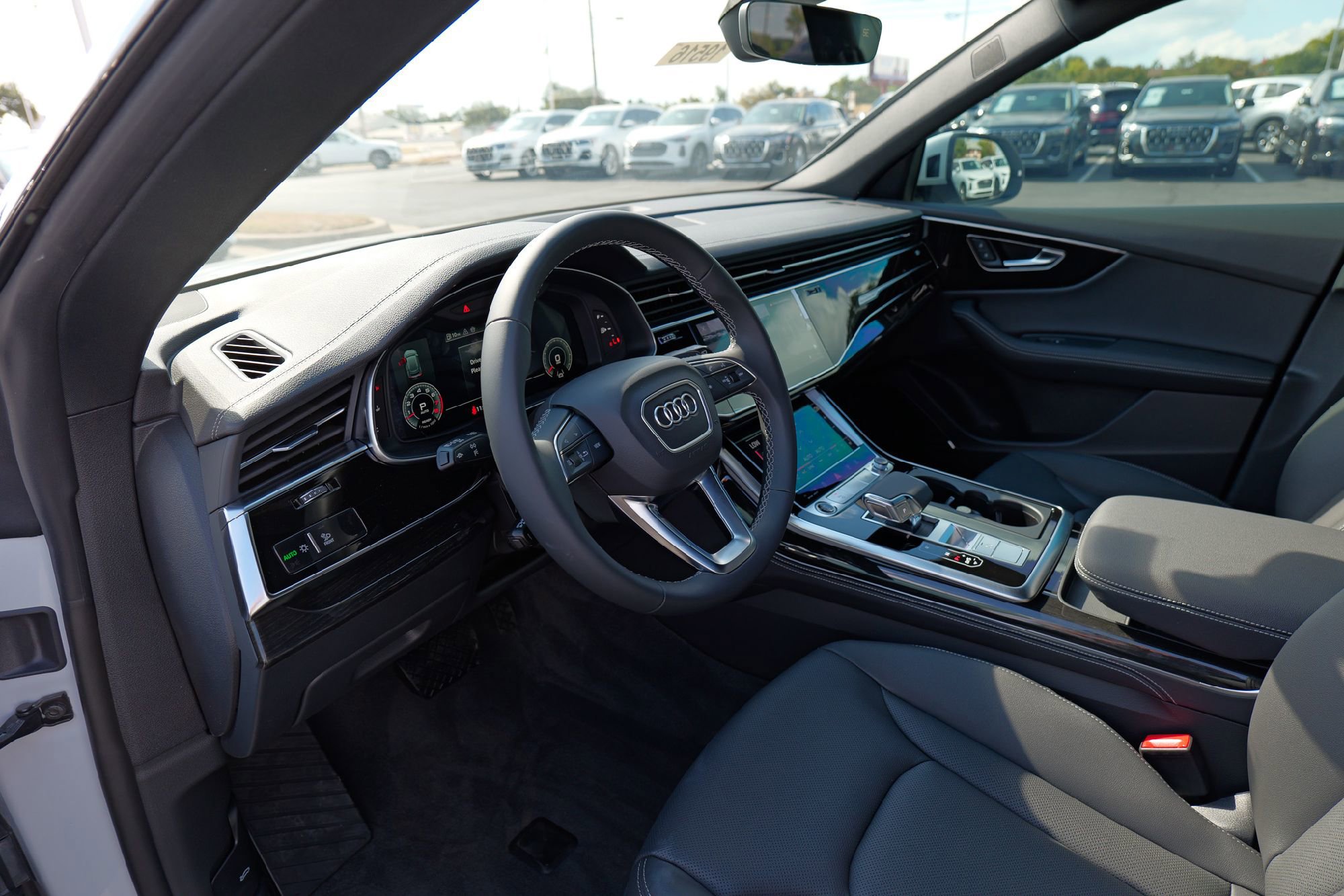 New 2025 Audi Q8 Premium Plus image 9