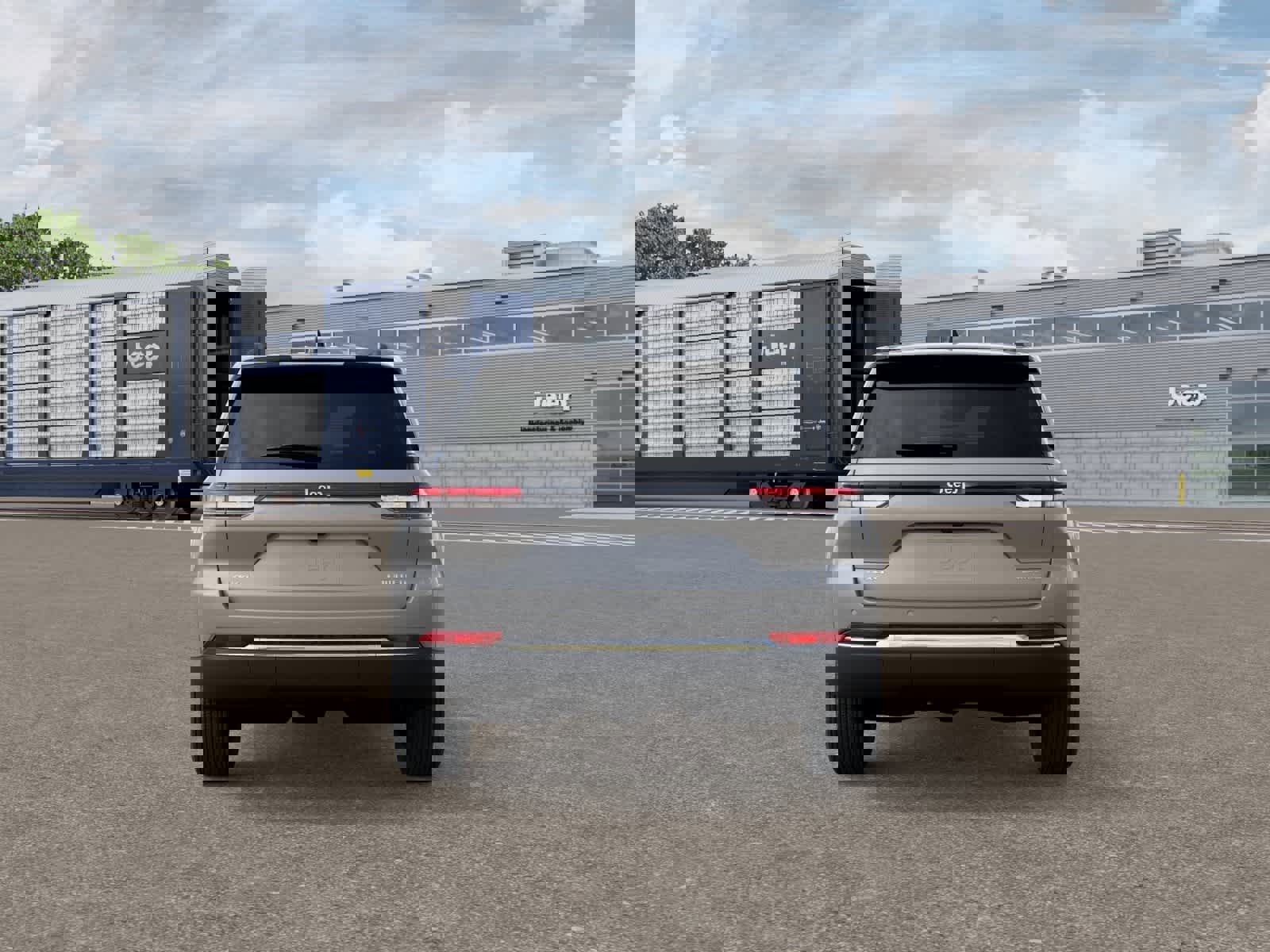 New 2025 Jeep Grand Cherokee Limited image 7