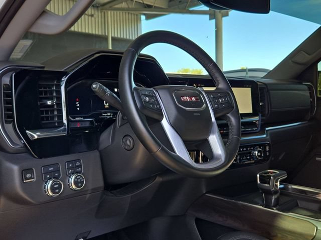 Used 2023 GMC Sierra 1500 SLT w/ SLT Premium Package AWD/4WD image 11