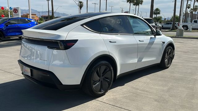 Used 2026 Tesla Model Y Long Range image 22