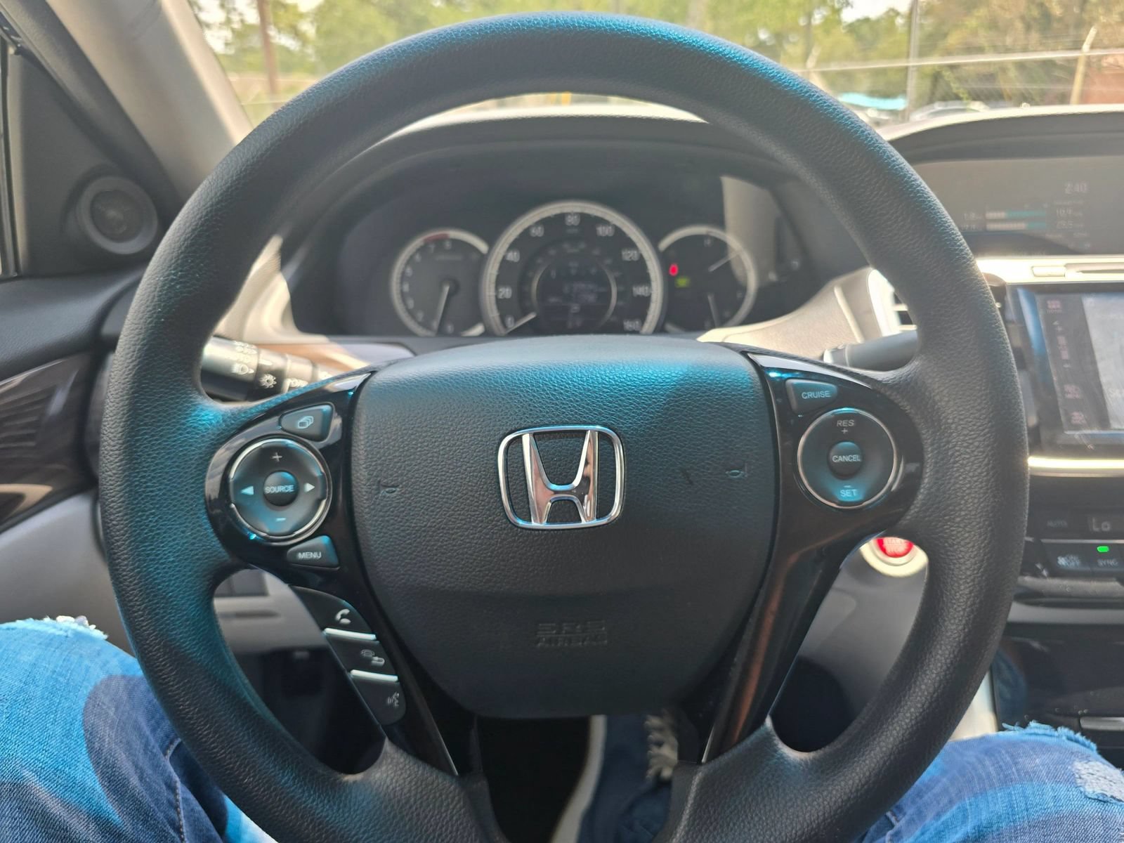 Used 2016 Honda Accord EX image 14