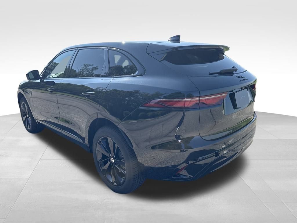 New 2026 Jaguar F-PACE R-Dynamic S AWD/4WD image 3