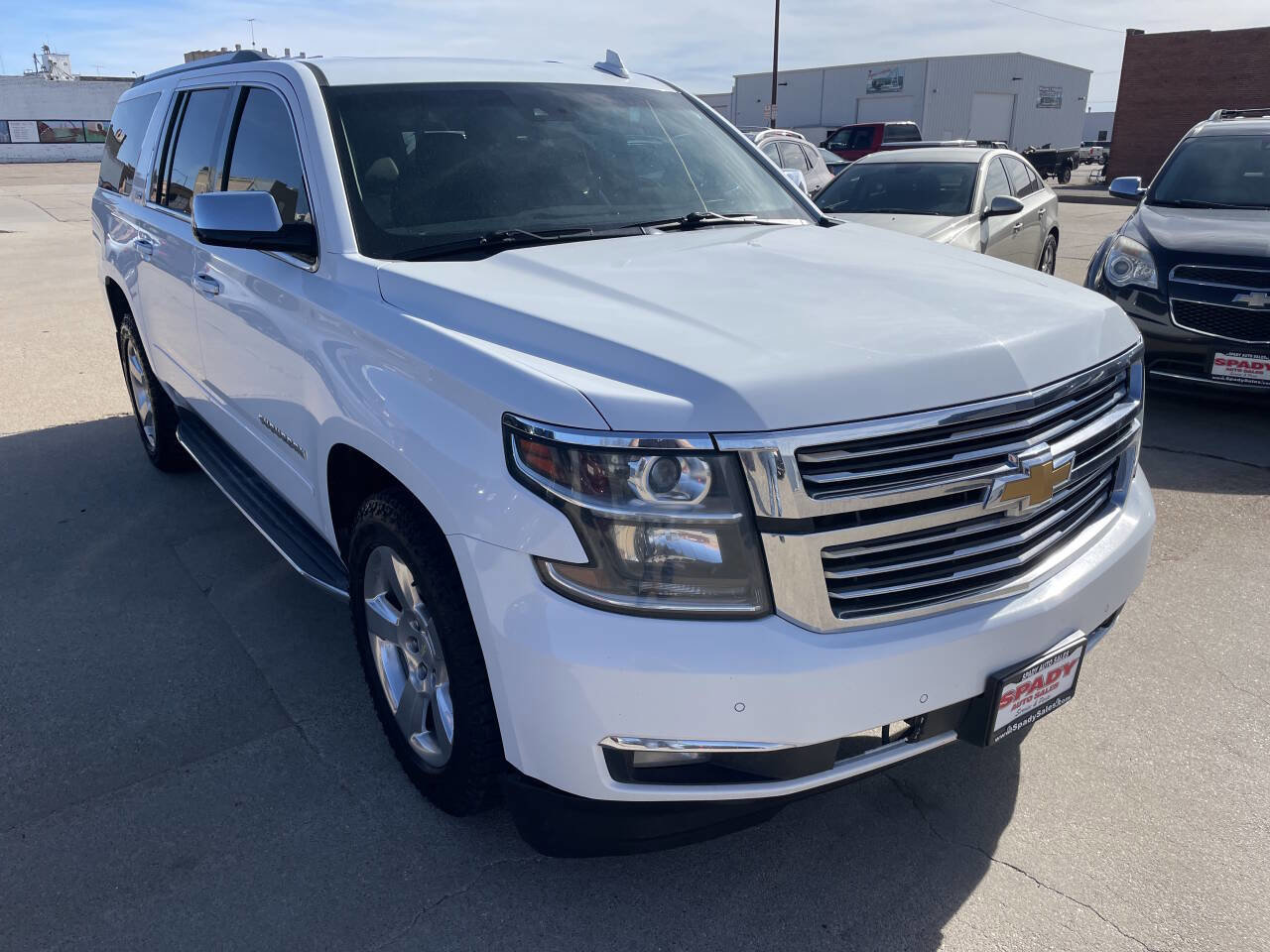 Used 2016 Chevrolet Suburban LTZ AWD/4WD image 4