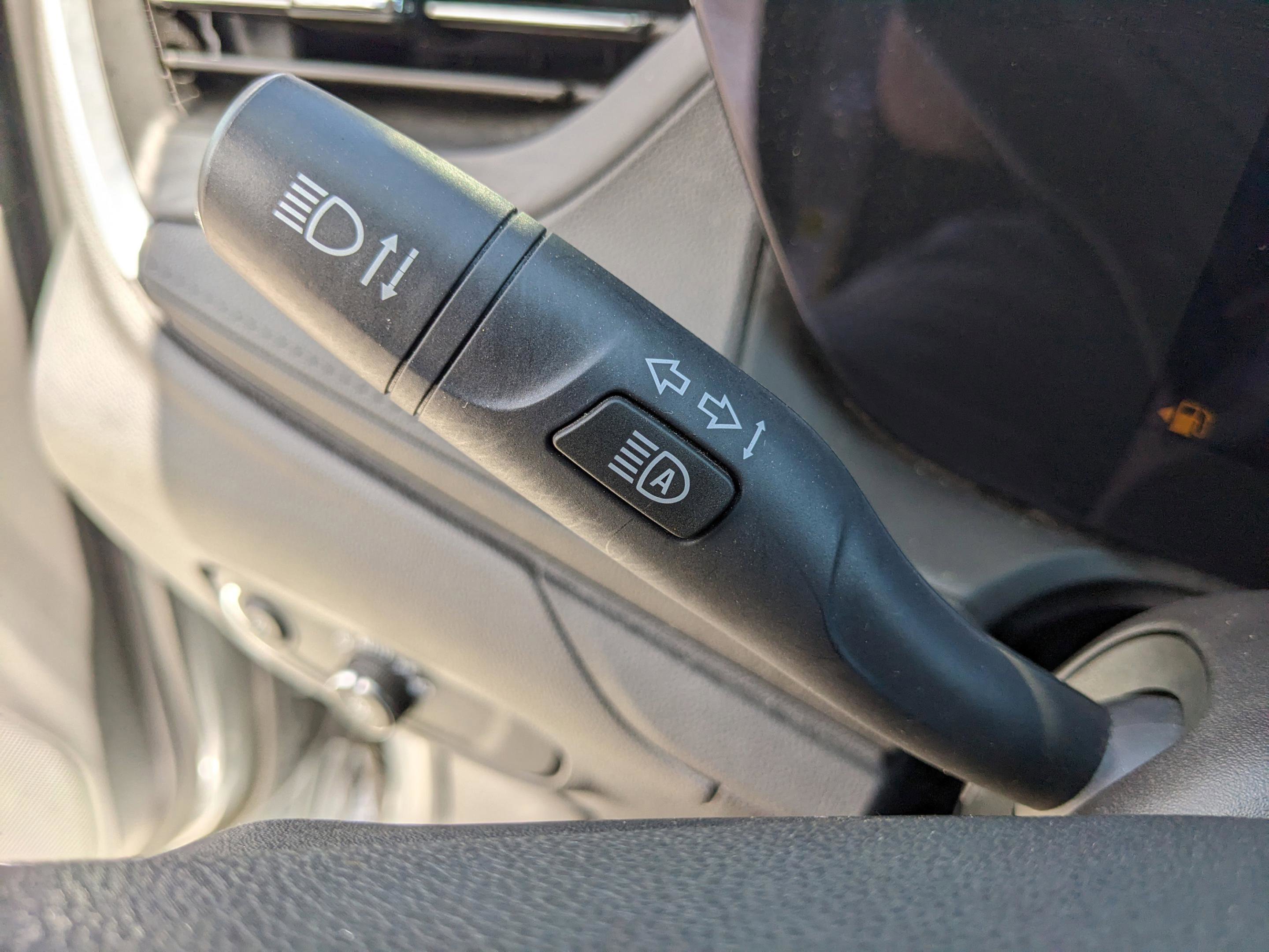 Used 2024 Buick Encore GX Preferred FWD image 35