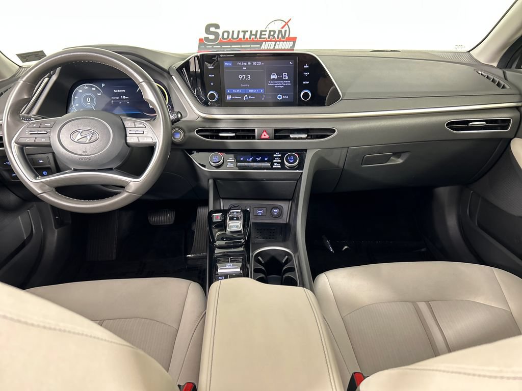 Used 2022 Hyundai Sonata SEL w/ Convenience Package FWD image 18
