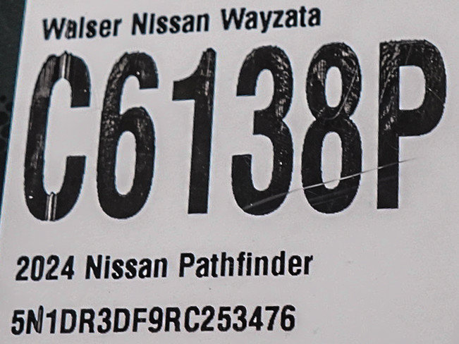 Used 2024 Nissan Pathfinder Platinum AWD/4WD image 36