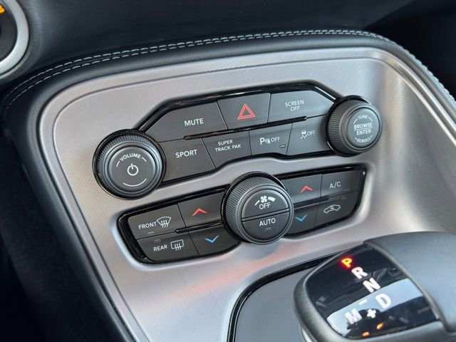 Used 2023 Dodge Challenger R/T w/ Plus Package image 20
