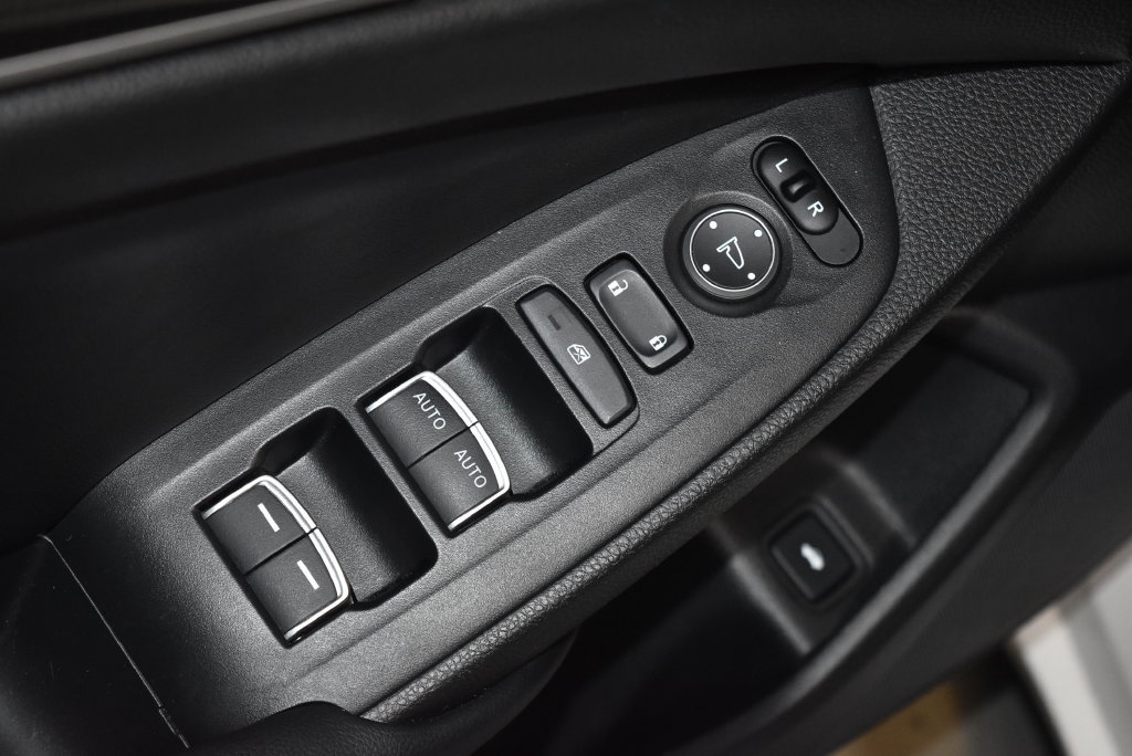 Used 2022 Honda Accord Sport image 5