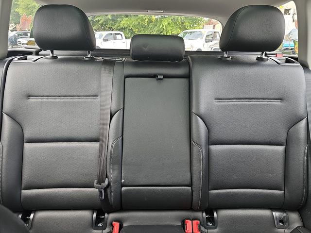 Used 2018 Volkswagen Golf SE FWD image 26