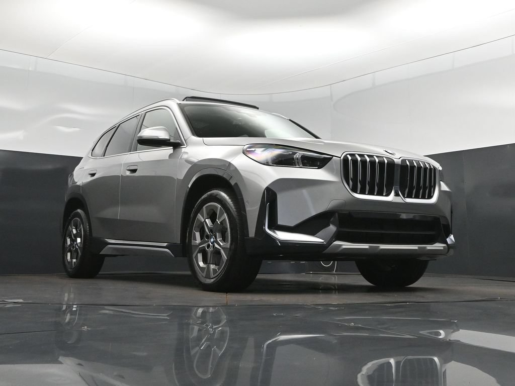 Certified 2025 BMW X1 xDrive28i AWD/4WD image 44