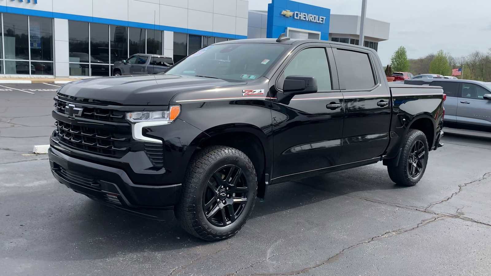 Certified 2023 Chevrolet Silverado 1500 RST image 4