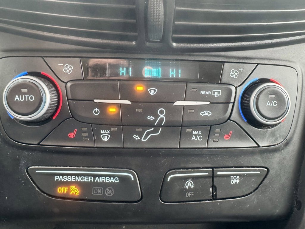 Used 2019 Ford Escape SE image 30