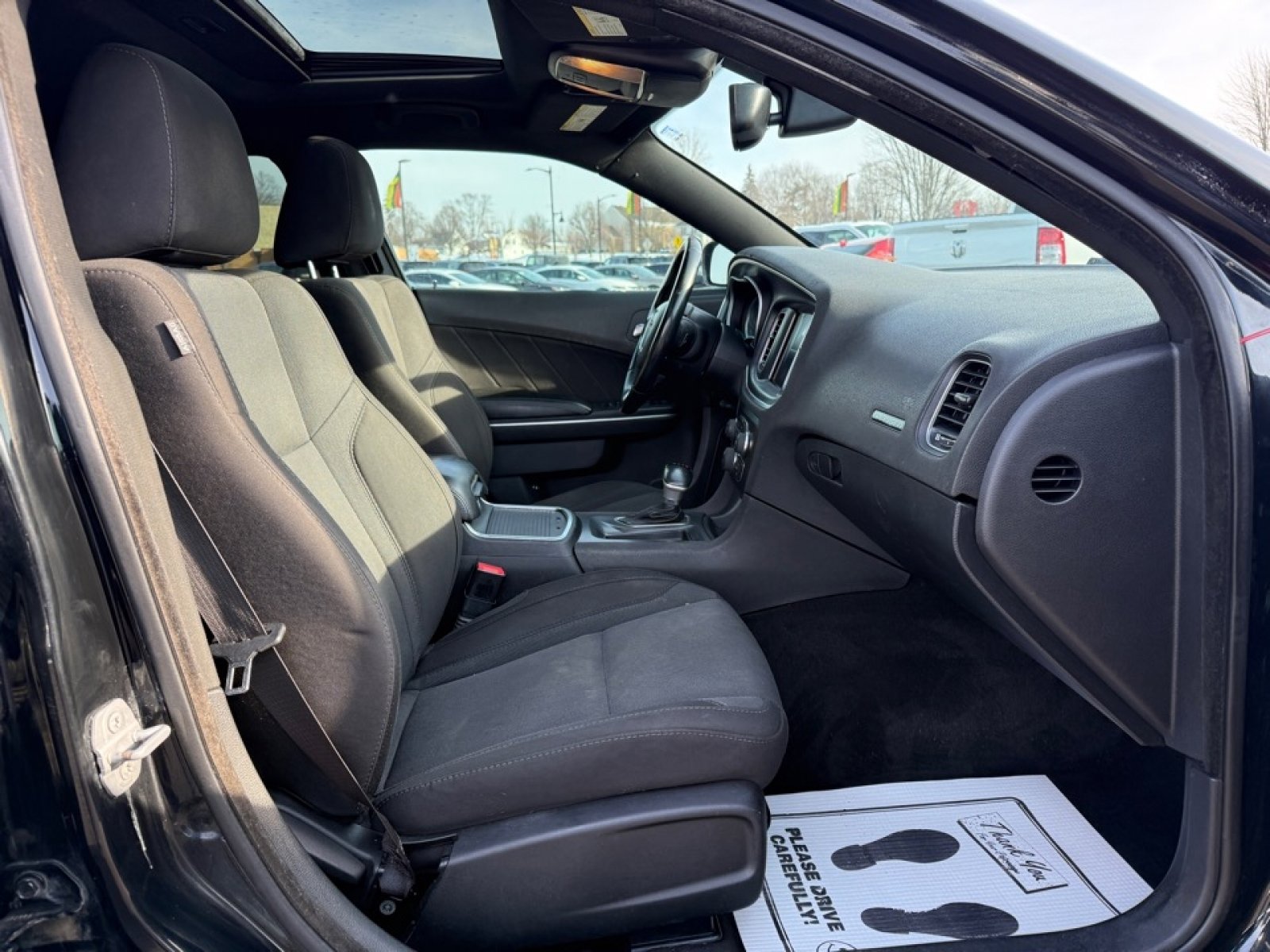 Used 2016 Dodge Charger SXT image 11