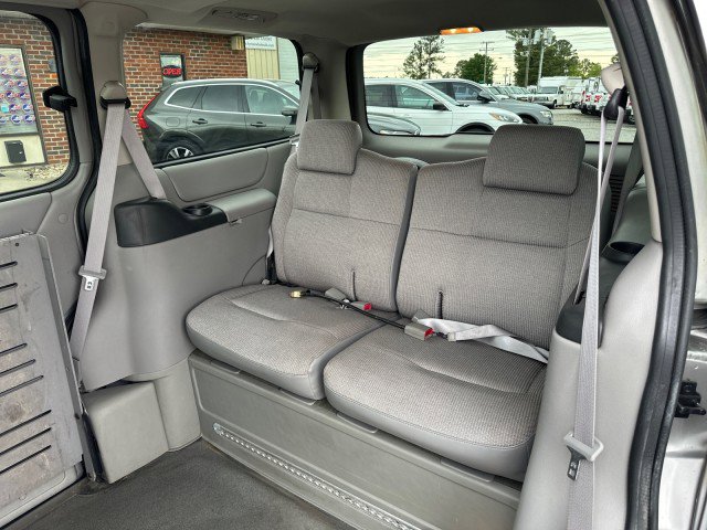 Used 2004 Chevrolet Venture Plus w/ Climate Package FWD image 20