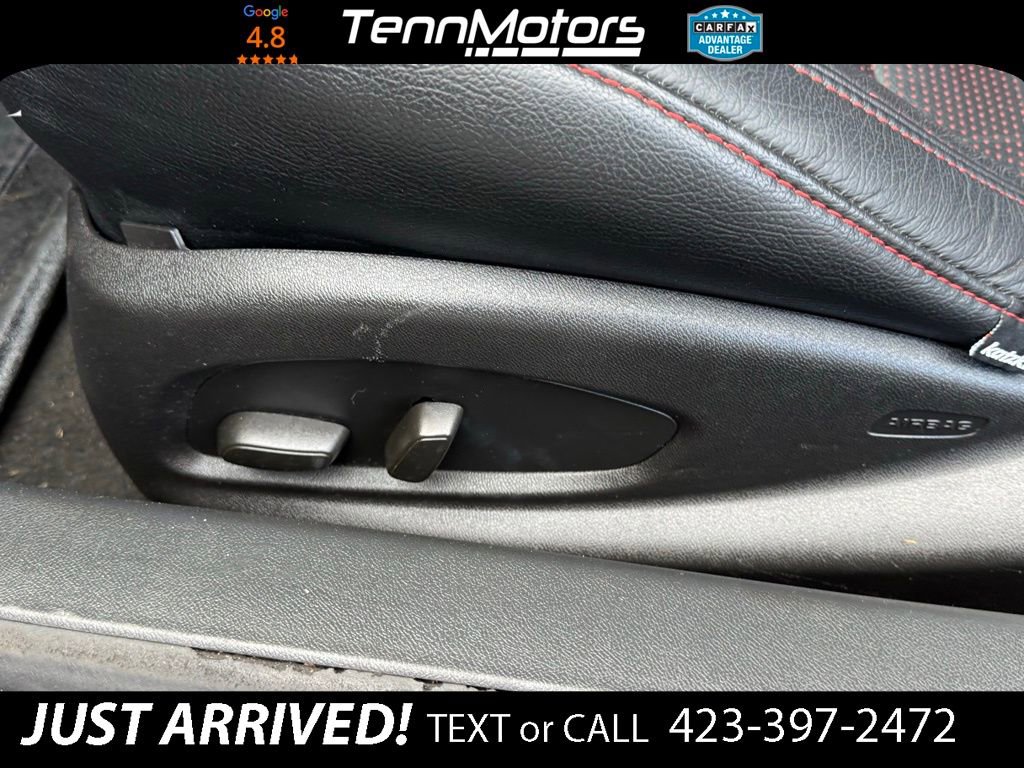 Used 2016 Chevrolet Camaro SS RWD image 11