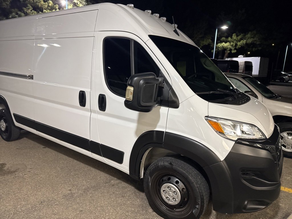Used 2023 RAM ProMaster 2500 image 4