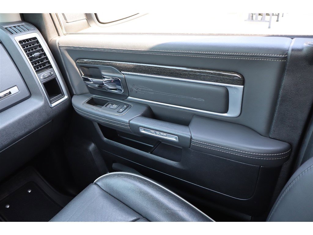Used 2015 RAM 1500 Limited image 23