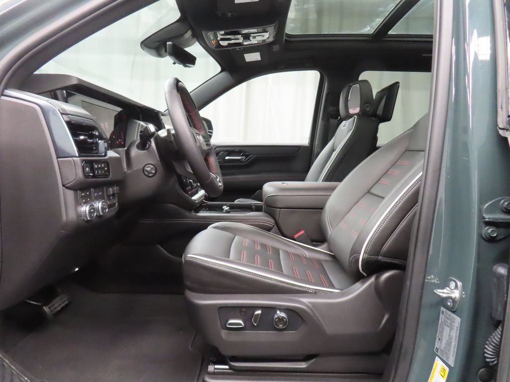 Used 2026 GMC Yukon XL AT4 Ultimate AWD/4WD image 15