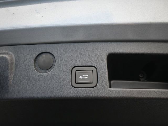 New 2026 Chevrolet Equinox ACTIV w/ Convenience Package III image 9