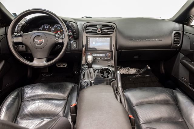 Used 2008 Chevrolet Corvette Convertible w/ Preferred Equipment Group RWD image 25