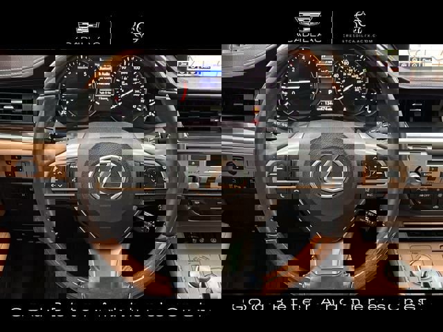 Used 2016 Lexus ES 350 w/ Ultra Luxury Package FWD image 12