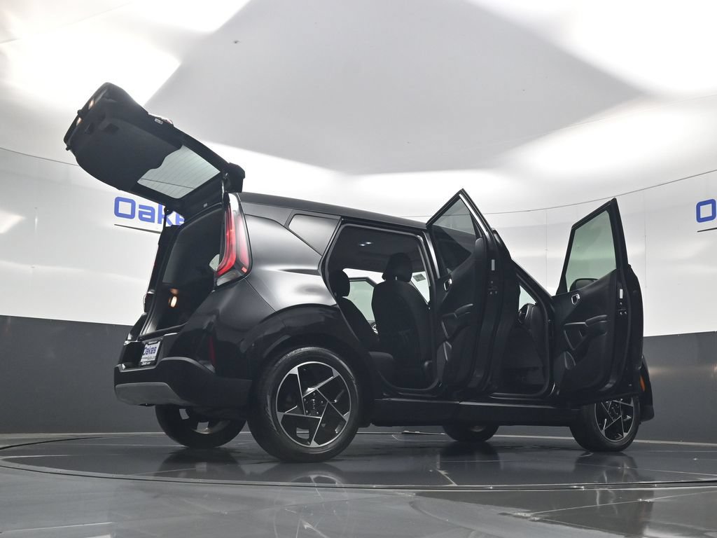 Certified 2023 Kia Soul EX FWD image 58