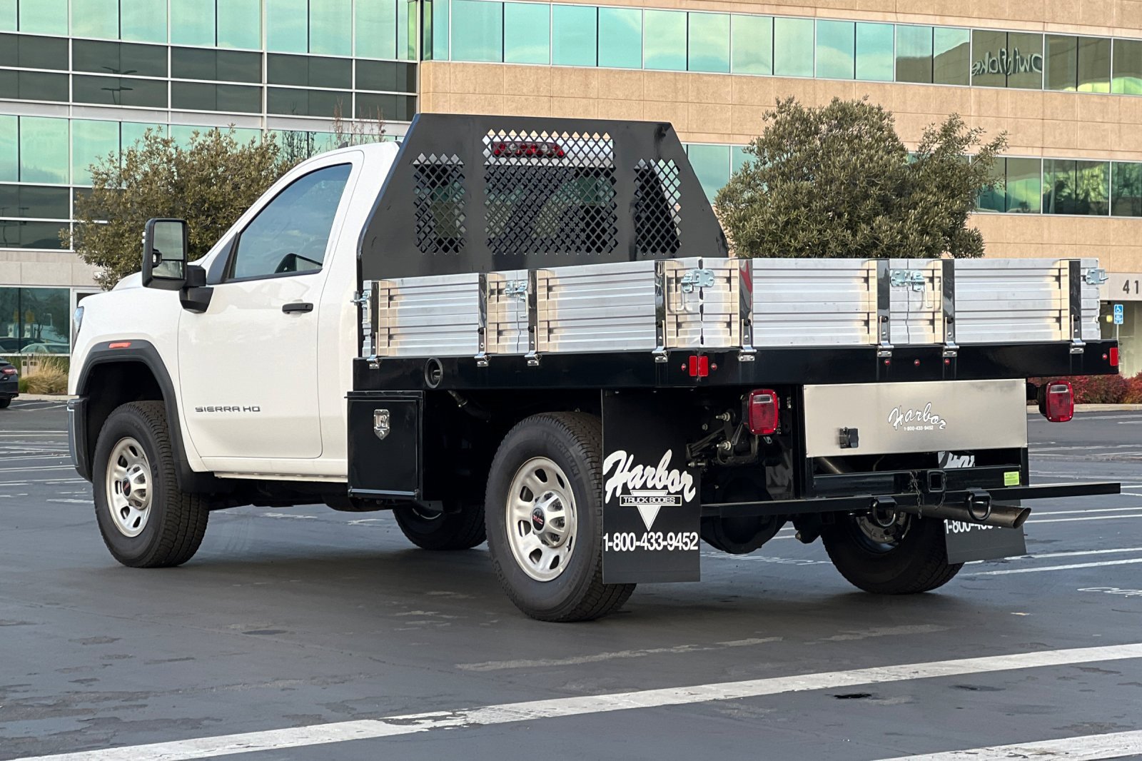 New 2024 GMC Sierra 3500 Pro w/ Convenience Package image 6