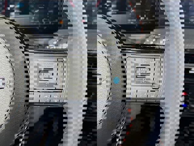 New 2026 Nissan Kicks SR w/ Cold Weather Package image 12