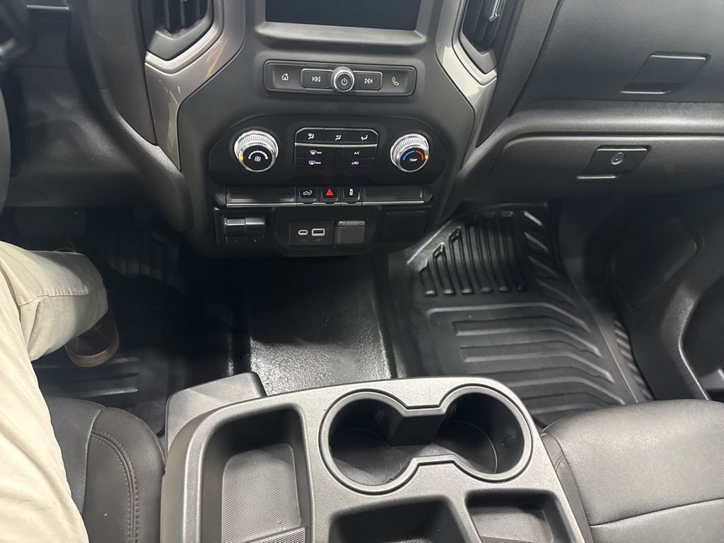 Used 2023 GMC Sierra 2500 Pro w/ Convenience Package image 6