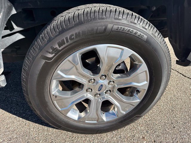 Used 2022 Ford F150 Platinum w/ Equipment Group 701A High AWD/4WD image 4