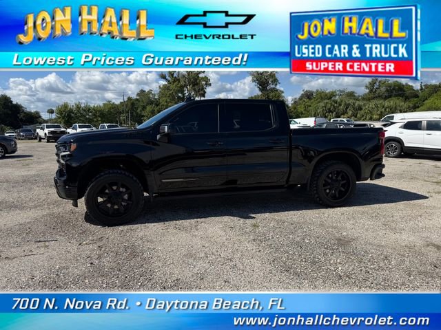 Used 2025 Chevrolet Silverado 1500 High Country w/ Midnight Edition AWD/4WD image 4