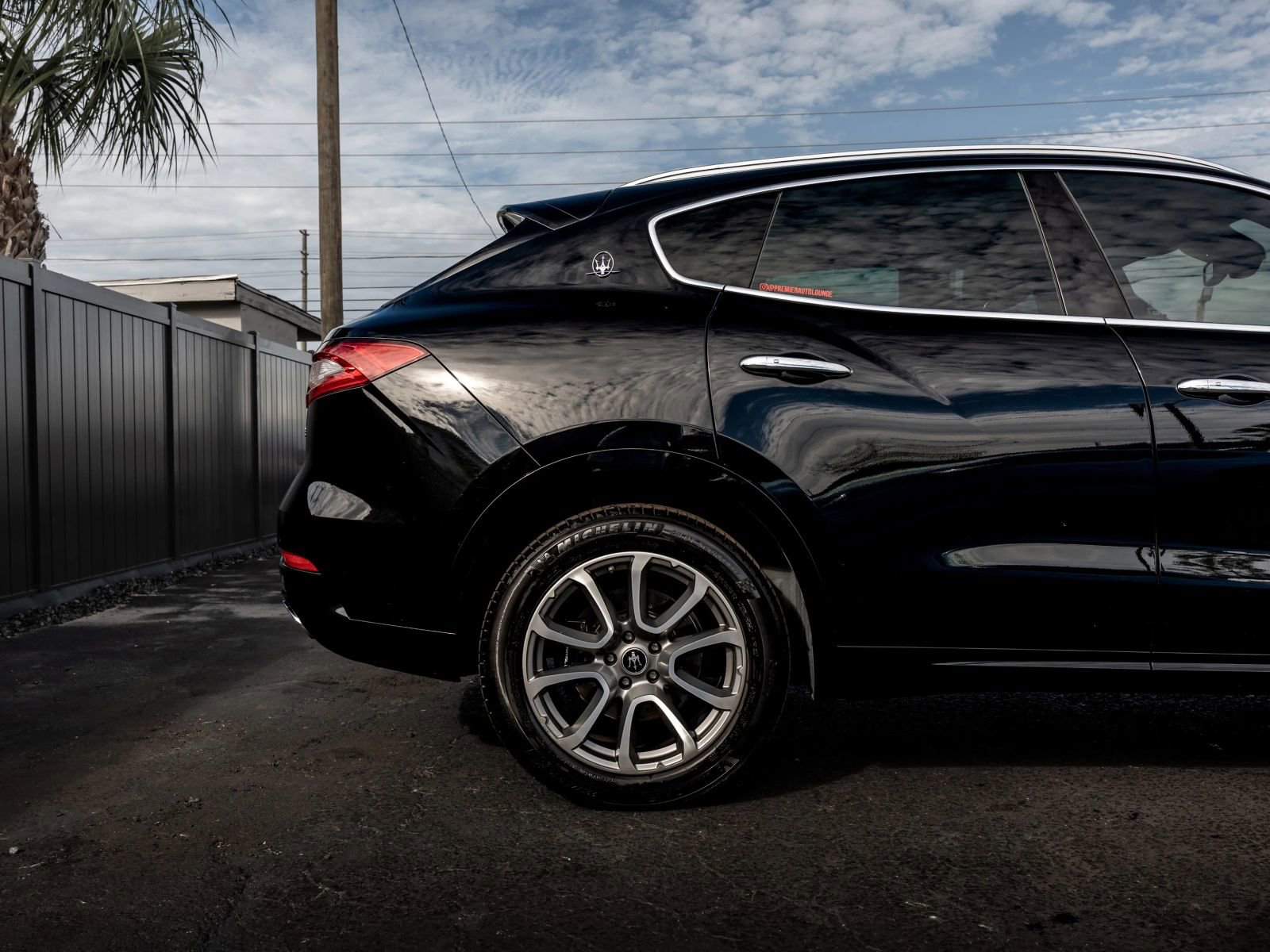 Used 2019 Maserati Levante S GranLusso image 11