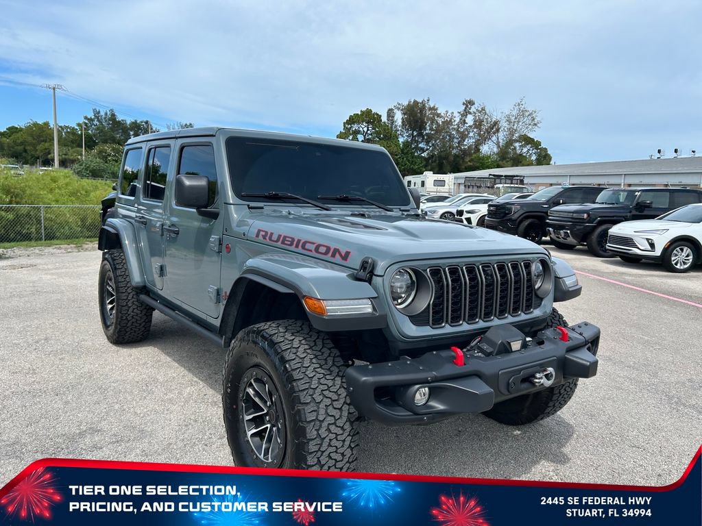 Used 2024 Jeep Wrangler Unlimited Rubicon AWD/4WD image 3