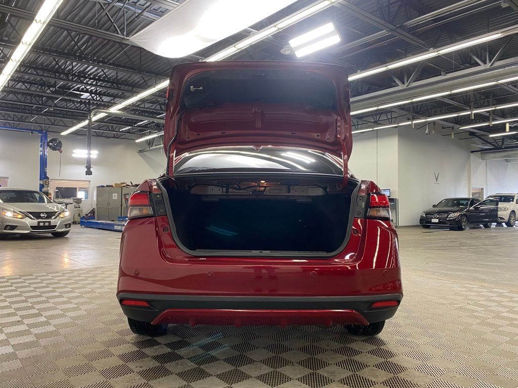 Used 2020 Nissan Versa SV w/ Trunk Package FWD image 8
