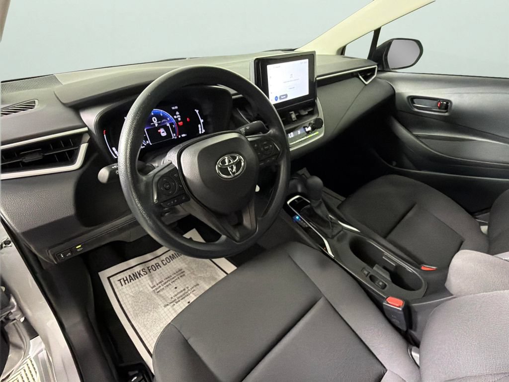 Used 2026 Toyota Corolla LE FWD image 18