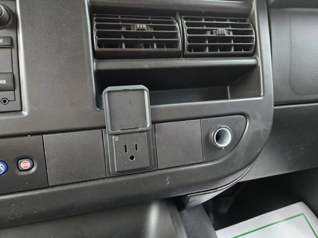Used 2023 GMC Savana 2500 w/ Driver Convenience Package RWD image 18