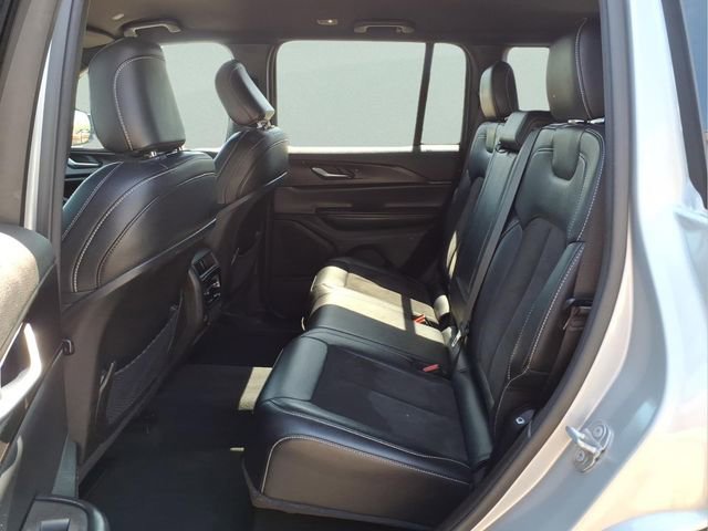 Used 2023 Jeep Grand Cherokee Altitude image 22