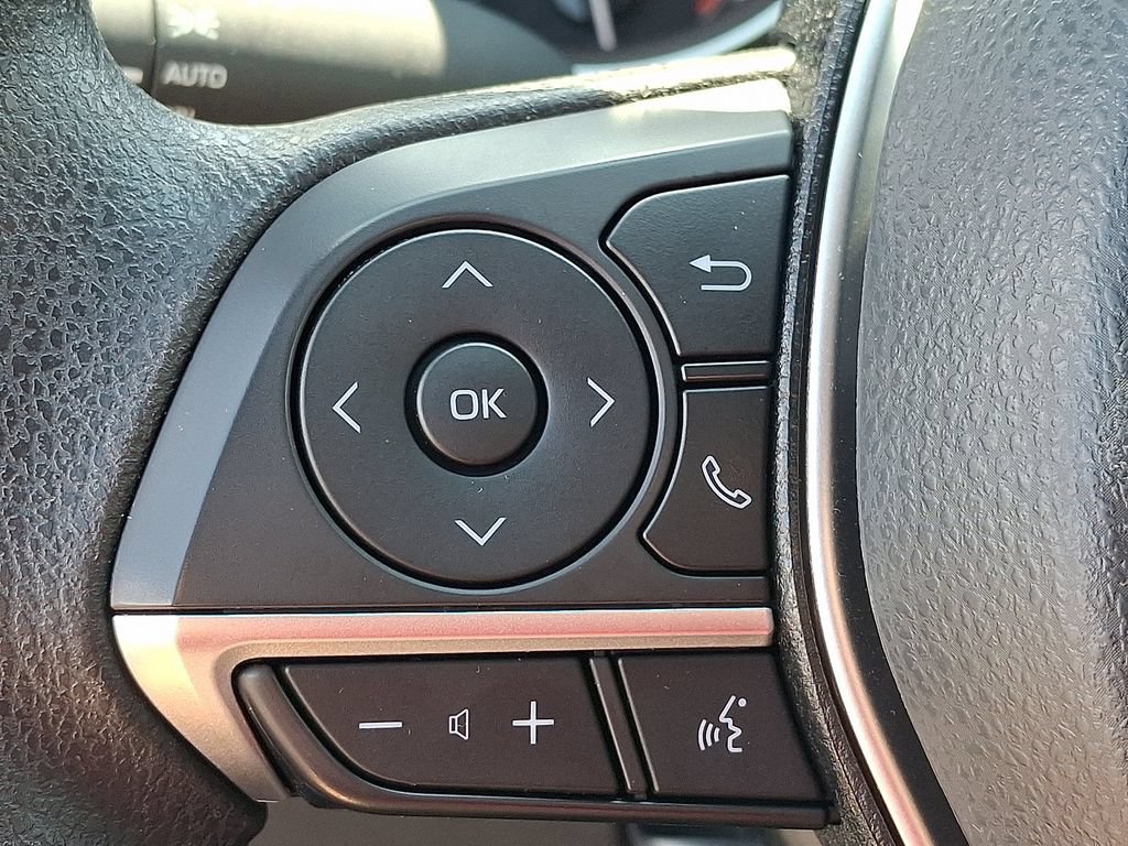 Used 2024 Toyota Camry LE FWD image 21
