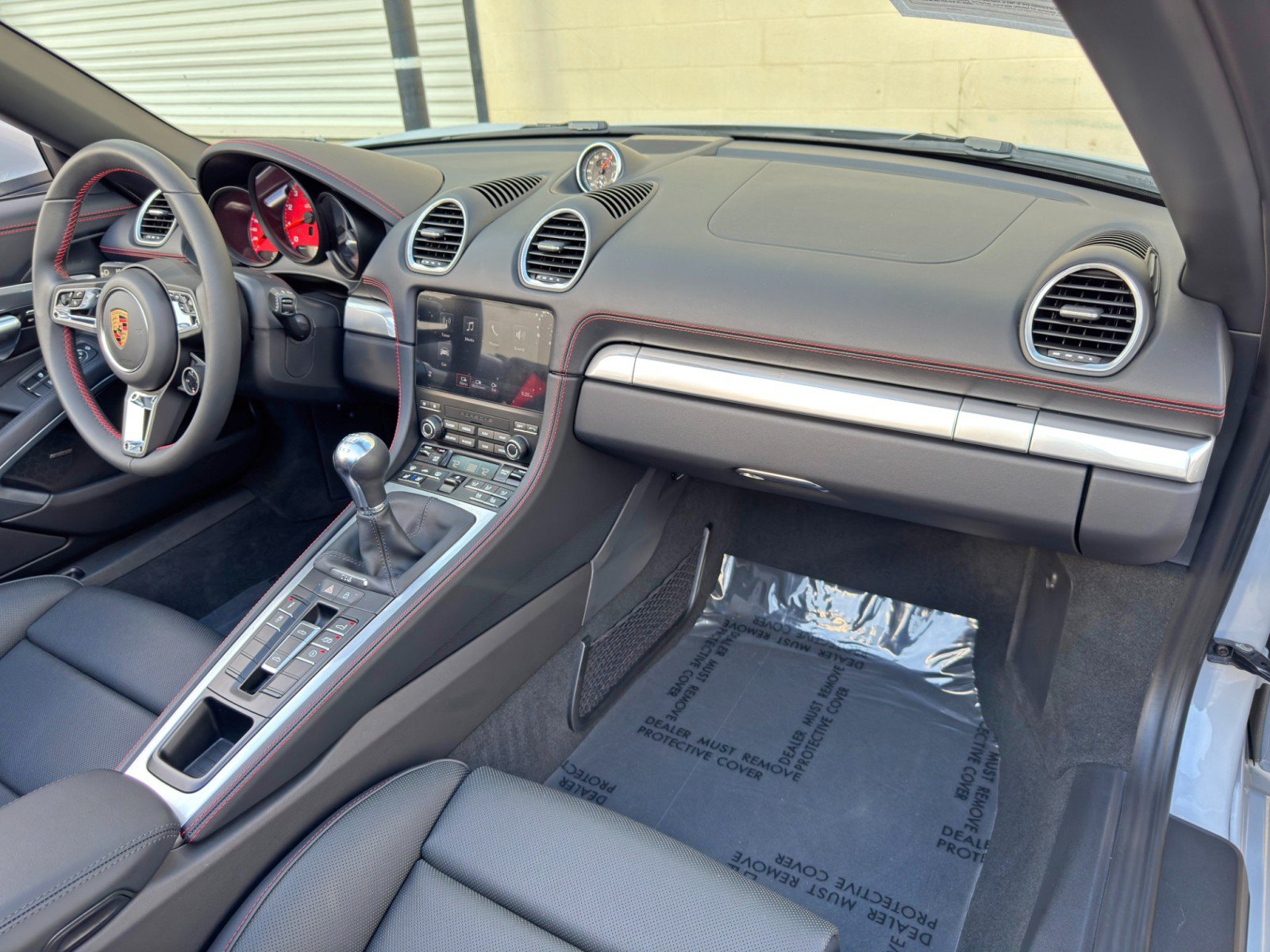 Used 2025 Porsche 718 Boxster GTS RWD image 14