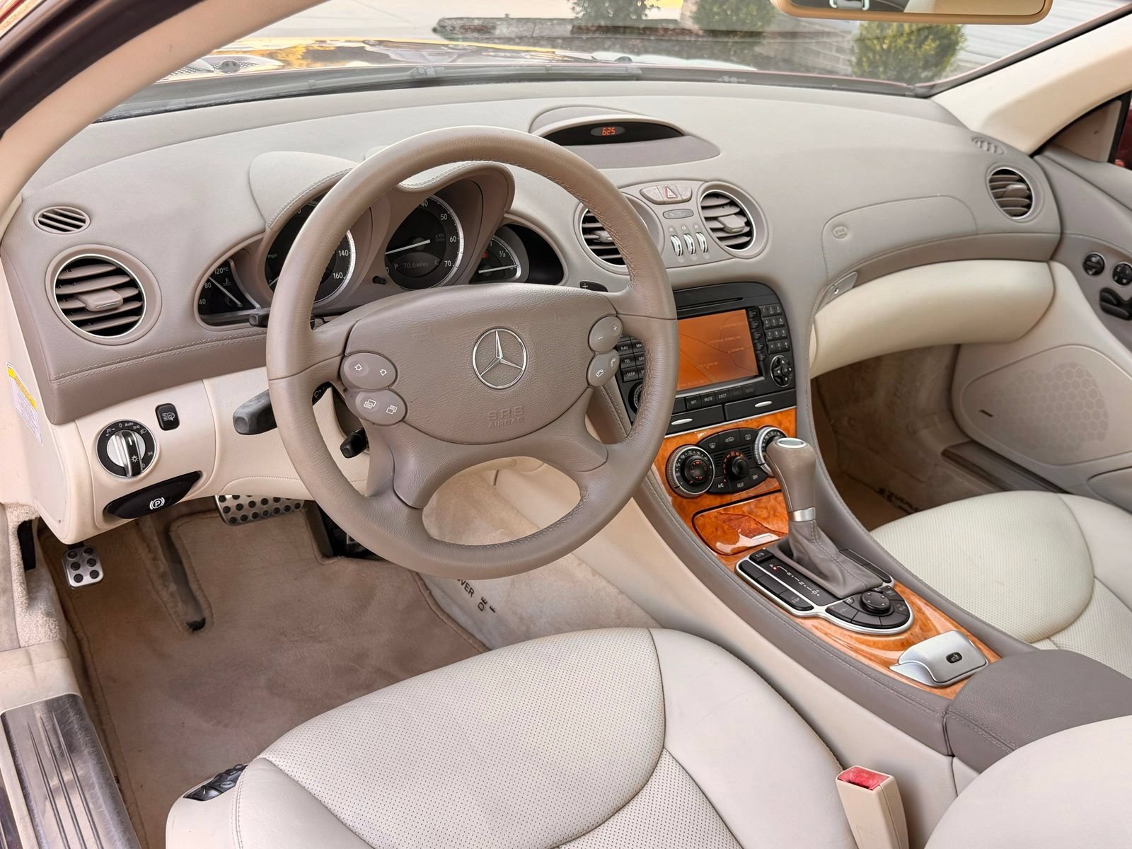 Used 2007 Mercedes-Benz SL 550 image 46