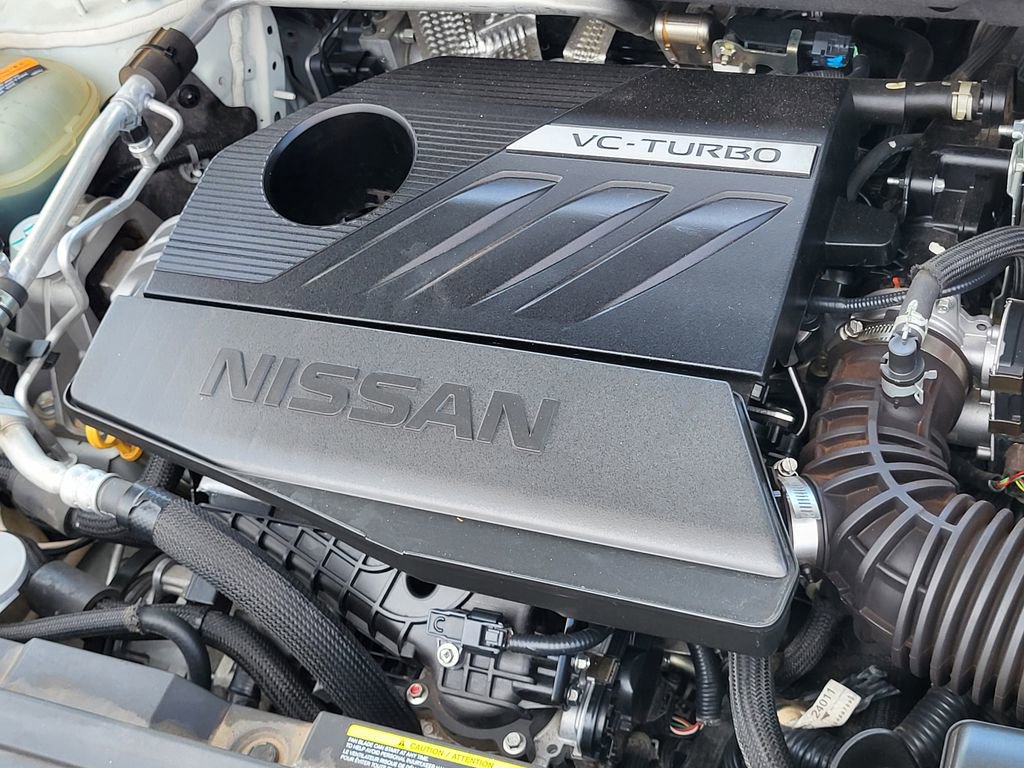 Used 2023 Nissan Rogue SV image 29
