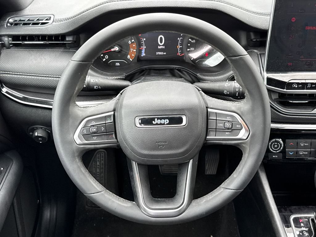 Used 2024 Jeep Compass Latitude w/ Altitude Special Edition image 13