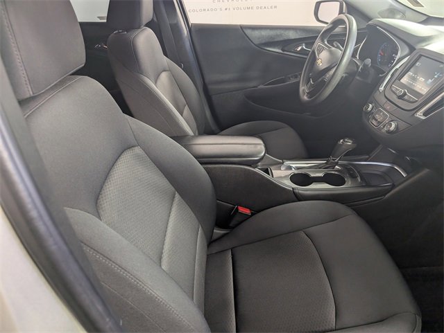 Used 2016 Chevrolet Malibu LT image 21