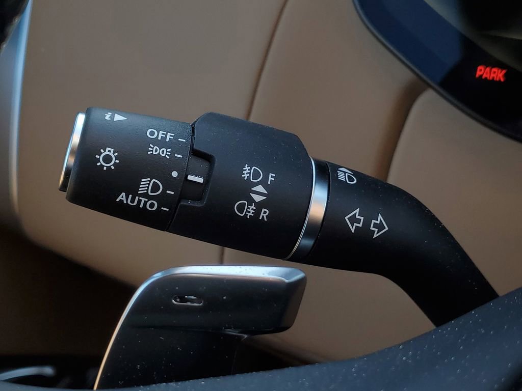 New 2026 Land Rover Range Rover SE image 15