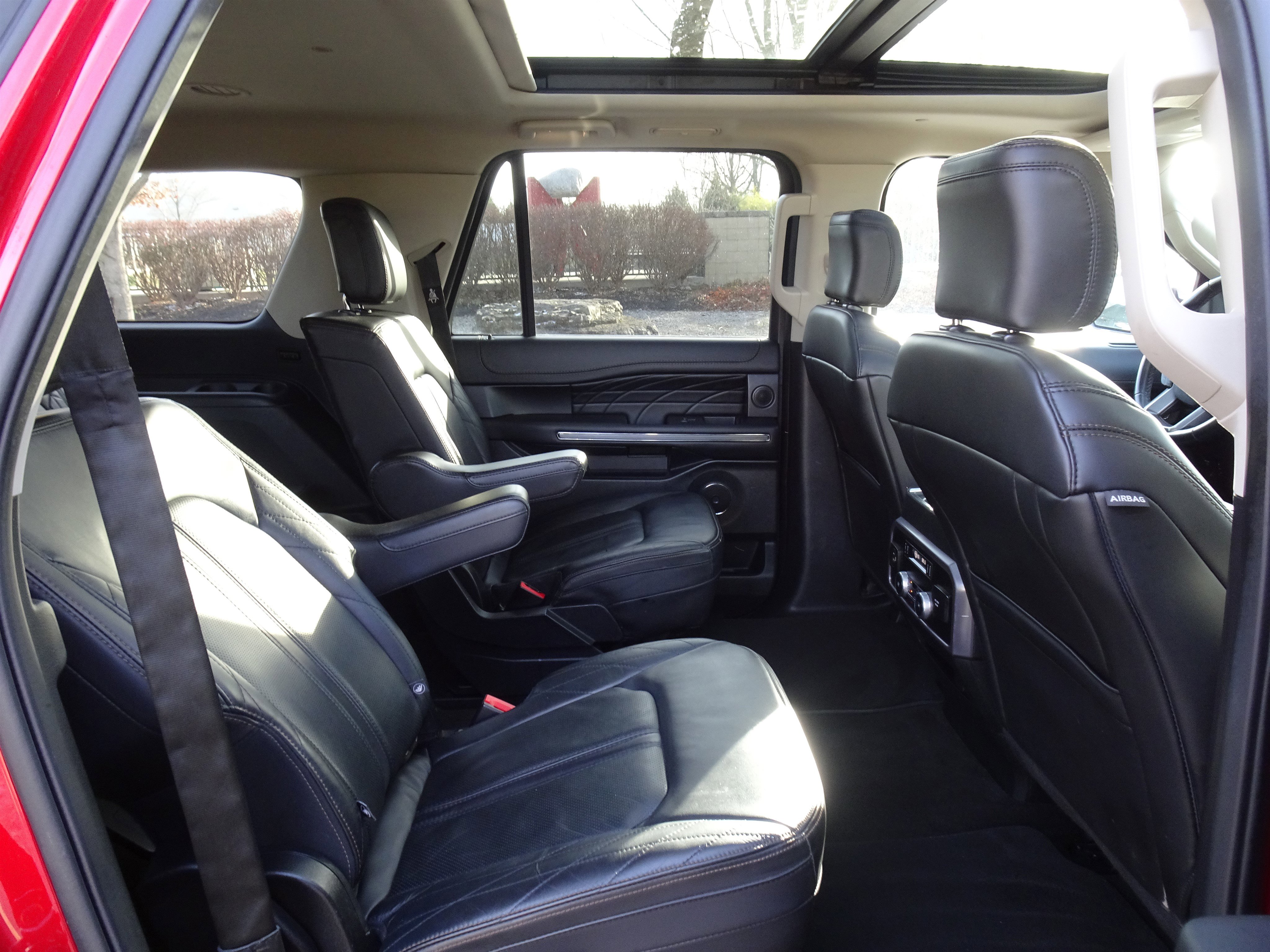 Used 2021 Ford Expedition Max Platinum image 22