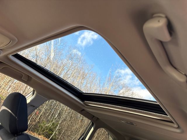 Used 2023 Subaru Forester Premium image 35