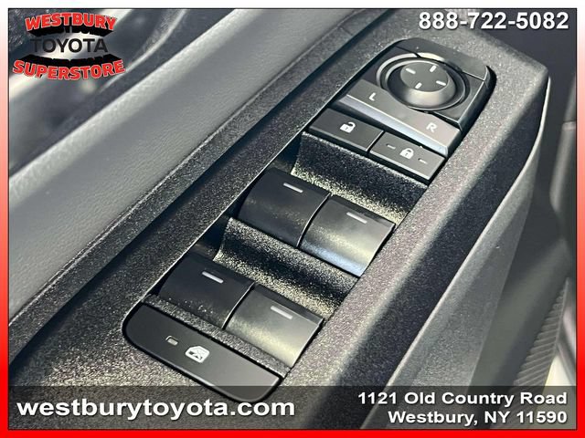 Used 2026 Toyota RAV4 XLE Premium AWD/4WD image 21