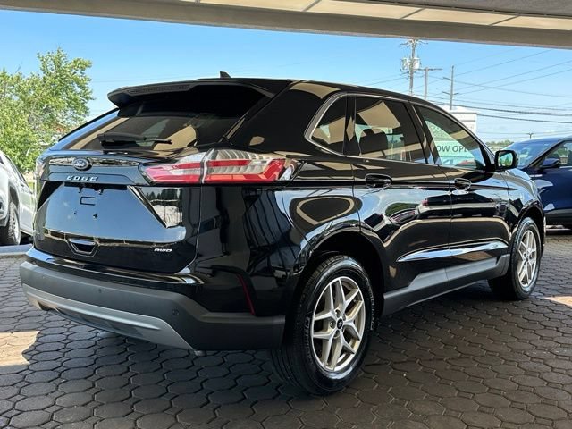 Certified 2024 Ford Edge SEL AWD/4WD image 32