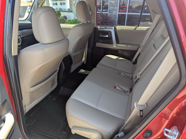 Used 2019 Toyota 4Runner SR5 Premium AWD/4WD image 24